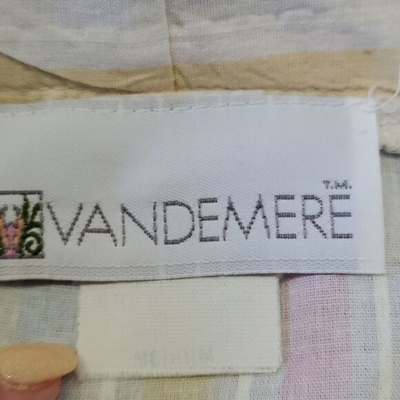 Vandenberg vintage long zipper light weight Robe. Size Medium, striped. Pockets - Picture 9 of 12